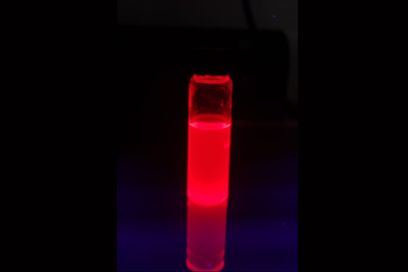 Bright Red CdSe Based Quantum Dots (Pure)